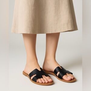 2564- Sun & Sky Women’s Slide Sandals Black Leather Upper Size 9–10 NWT